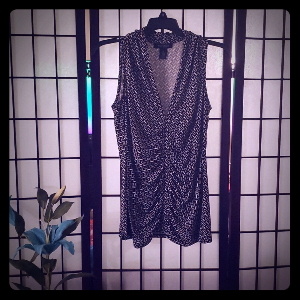 WHBM Sleevless Top-011